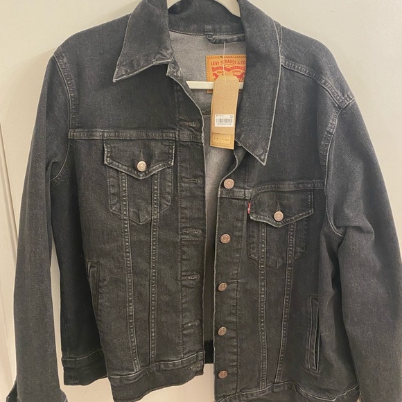 Levi’s - black denim fringe jacket - 1X